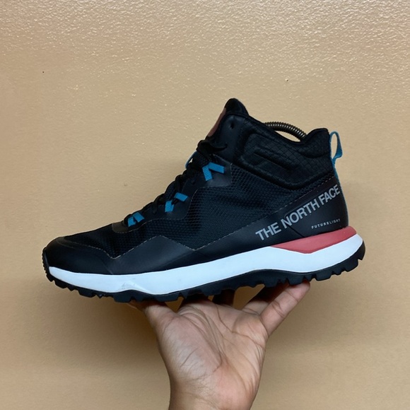 The North Face Activist Mid FUTURELIGHT Hiking Boots - Picture 6 of 17